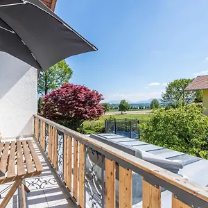 Apartment Selina, Taching am See